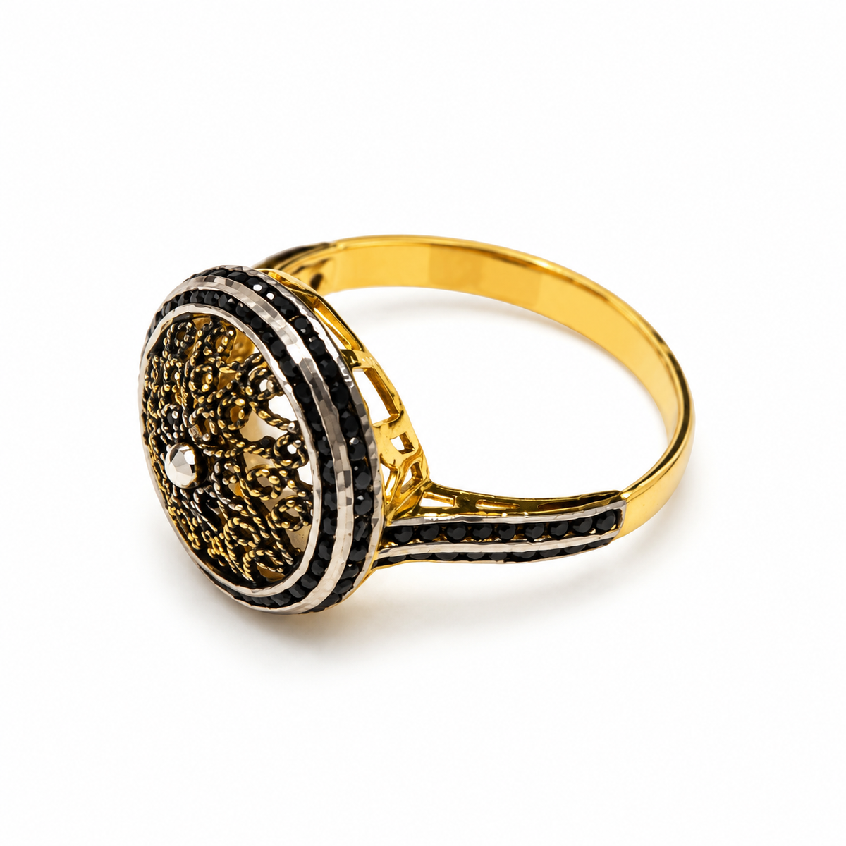 Gold Filigree Medallion Ring